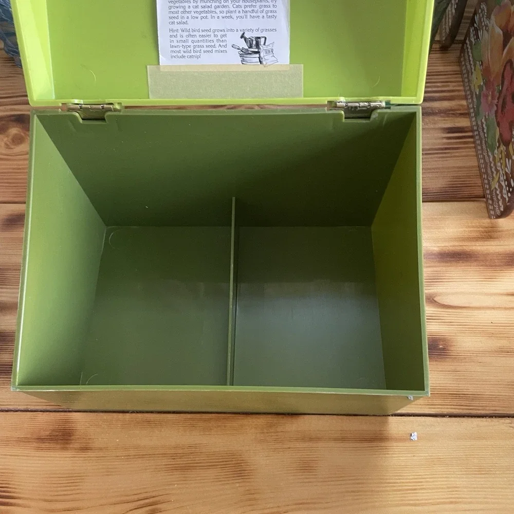 1971 Betty Crocker Recipe Card Library Box, Avocado Two-Tone  Cooking Storage